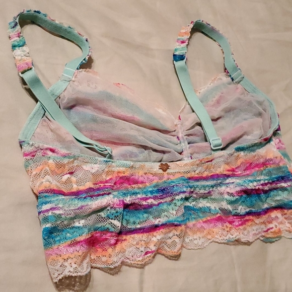 Victoria's secret bra - Picture 2 of 3